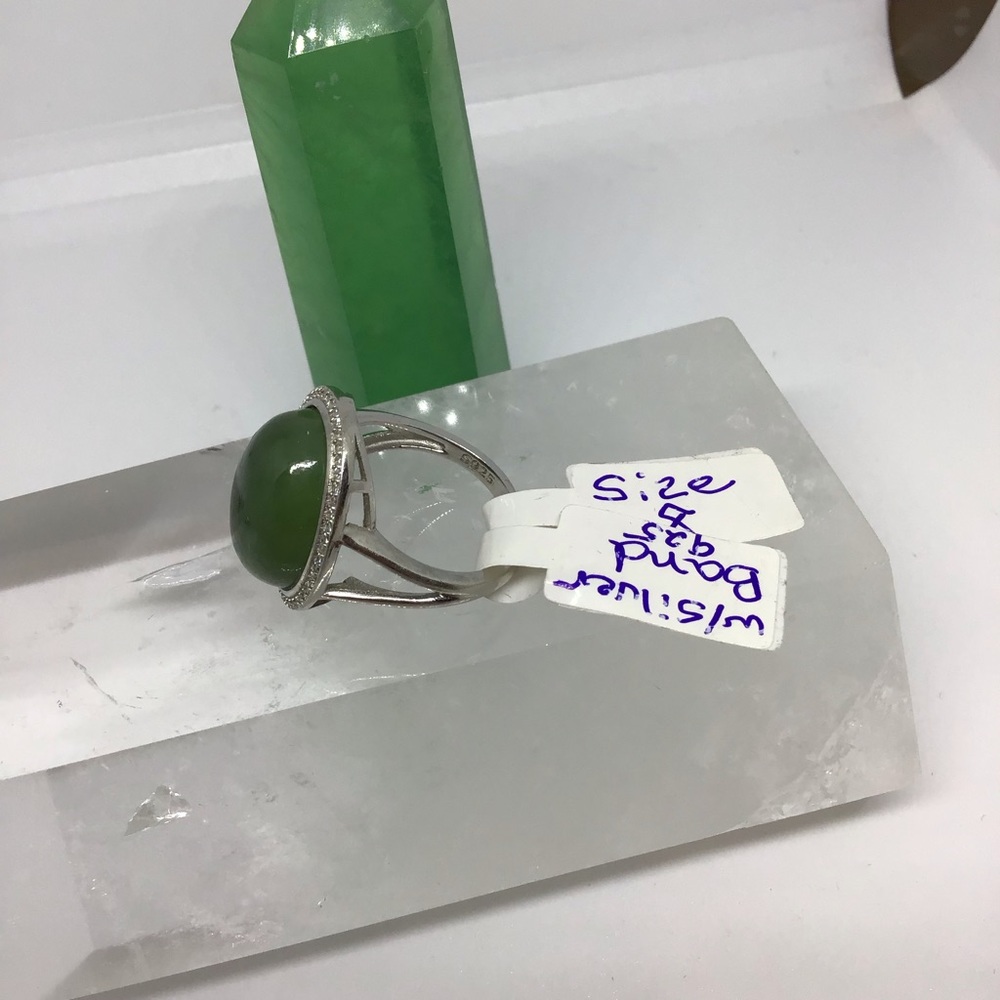 Jade ring - Picture 10 of 11